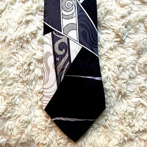 PURE SILK ✨VALENTINO PIETRO✨ TIE.